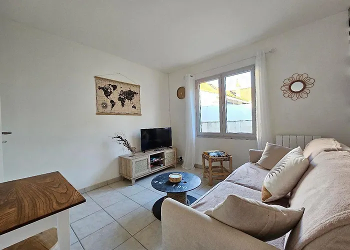 Maison De 5 Personnes Proche Et Commerces - Fr-1-476-173 Tatil Evi *